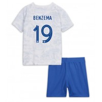 Billiga Frankrike Karim Benzema #19 Barnkläder Borta fotbollskläder till baby VM 2022 Kortärmad (+ Korta byxor)